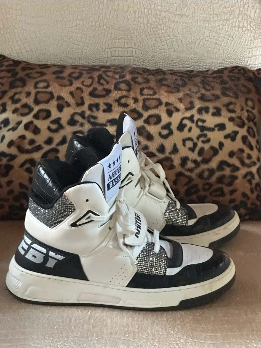 Aniyeby Baket White and Black Silver Sparkle High-Top Sneakers